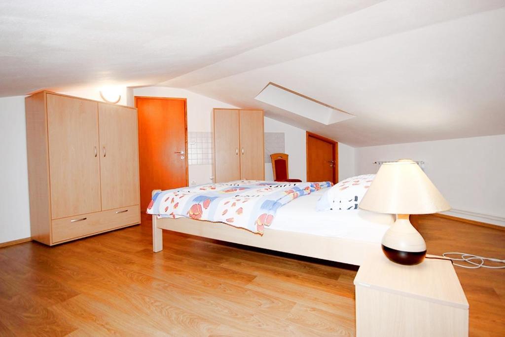 Istriensonne - Apartments Veruda Mit Grillterrasse Pula Eksteriør billede
